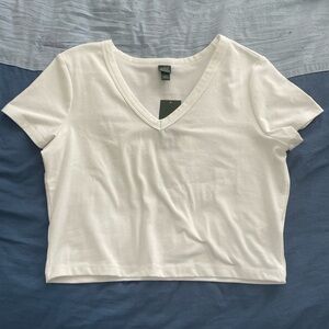 wild fable White V-Neck Short Sleeve Crop Tee